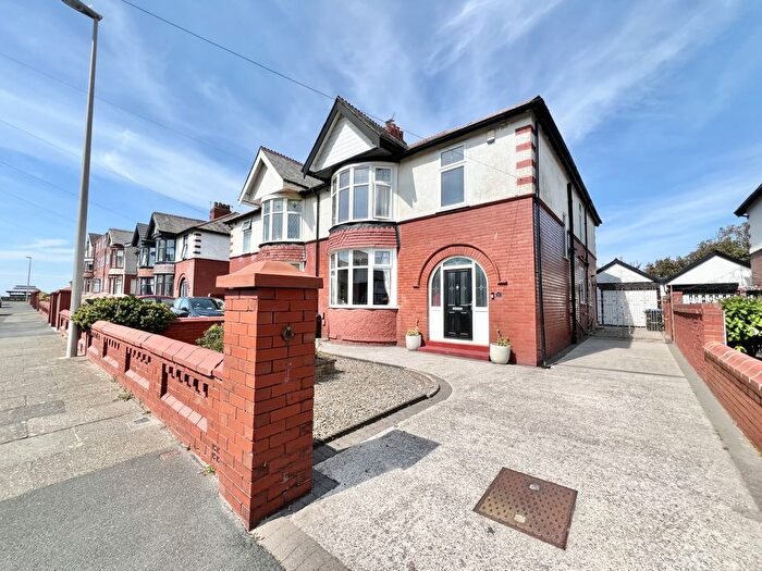 4 Bedroom Semi Detached House For Sale In Wolverton Avenue, Bispham, FY2