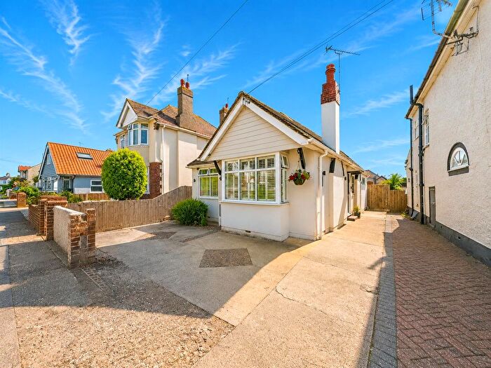 3 Bedroom Detached Bungalow For Sale In Bognor Drive, Herne Bay, CT6
