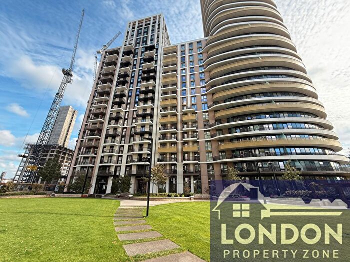 2 Bedroom Flat To Rent In Cascade Way, White City, London, W12
