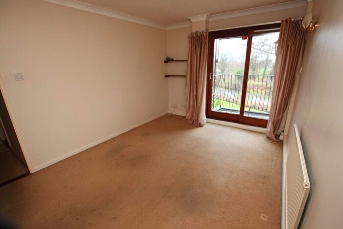 2 Bedroom Flat For Sale In Ivel Close, Langford, Biggleswade, SG18