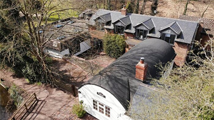 8 Bedroom Detached House For Sale In Yarningale Lane, Yarningale Common, Warwick, Warwickshire, CV35