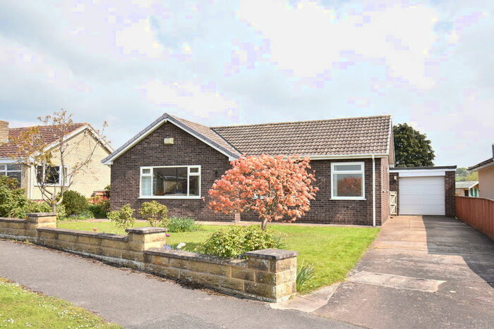 2 Bedroom Detached Bungalow To Rent In Thorntree Road, Northallerton, DL6