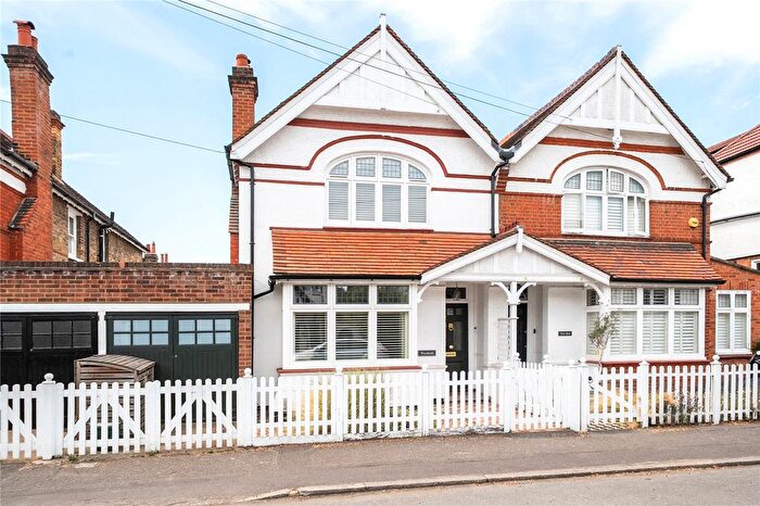 4 Bedroom Semi-Detached House For Sale In Weston Park, Thames Ditton, KT7