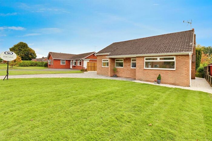 4 Bedroom Detached Bungalow For Sale In Tatton Drive, Sandbach, CW11