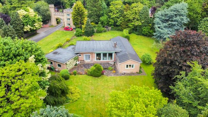 3 Bedroom Bungalow For Sale In East Lodge Ride, South Cave, Brough, East Yorkshire, HU15