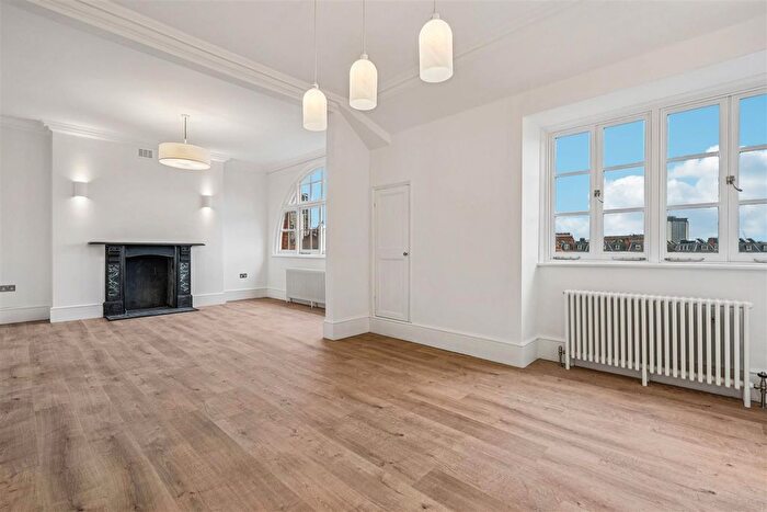 4 Bedroom Flat To Rent In Palace Mansions, Earsby Street, London, W14