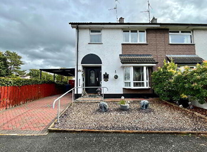 3 Bedroom Semi-Detached House For Sale In Lakeview Park, Craigavon, BT65
