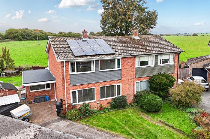 4 Bedroom Semi Detached House For Sale In Butt Close, Ludgershall, Andover, SP11