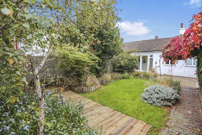 2 Bedroom Bungalow To Rent In Langdale Road, Hove, BN3