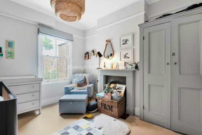 5 Bedroom House To Rent In Matham Grove London, SE22