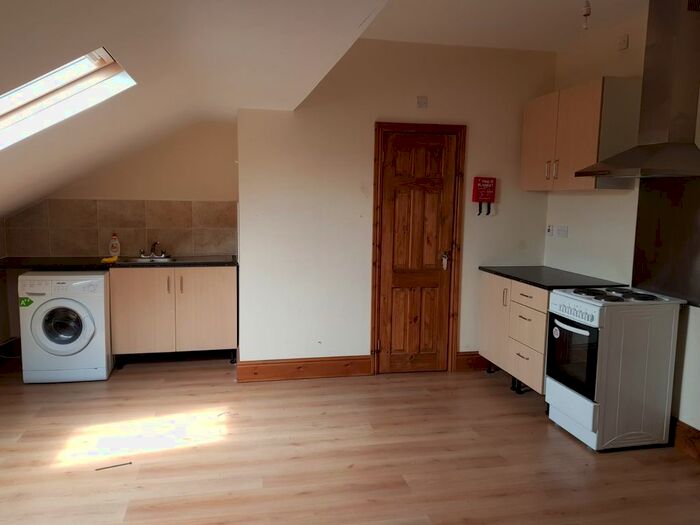 Studio To Rent In Birchfield Road, Birmingham, B19