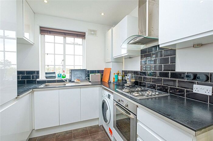 1 Bedroom Flat To Rent In Oakfield Court, Crouch End, London, N8