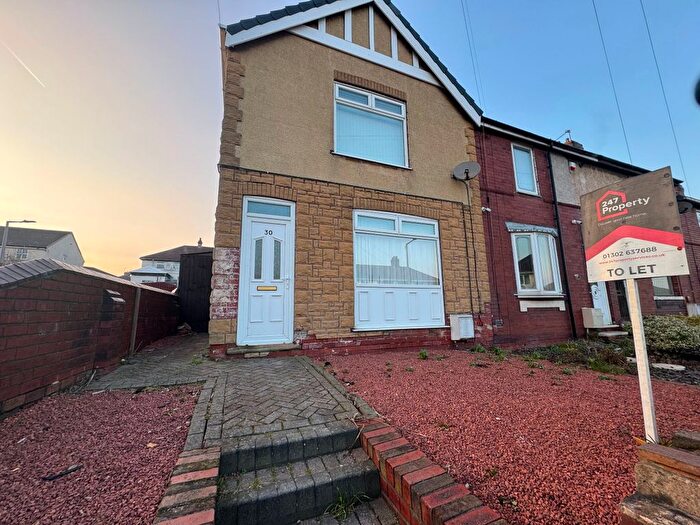 3 Bedroom Terraced House To Rent In Oakland Terrace, Edlington, Doncaster, DN12