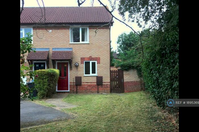 2 Bedroom Semi-Detached House To Rent In Anker Drive, Rugby, CV23