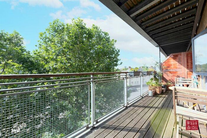 1 Bedroom Flat To Rent In Woodmill Road, Hackney, E5