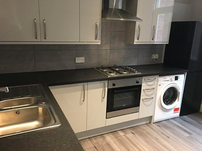 4 Bedroom Maisonette To Rent In Otterburn Villas North, Jesmond, Newcastle, NE2