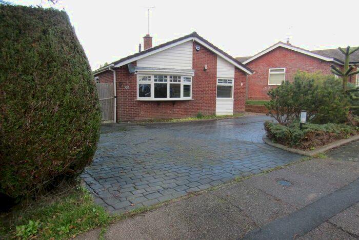 3 Bedroom Detached Bungalow To Rent In Dugmore Avenue, Kirby-Le-Soken, Frinton-On-Sea, CO13