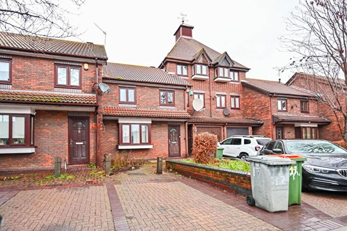 3 Bedroom Terraced House To Rent In Sorrel Gardens, , Beckton, London, E6