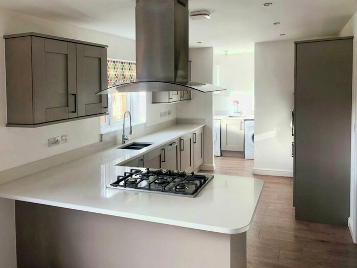 4 Bedroom Detached House To Rent In Manders Close, Burnley, Lancashire, BB12