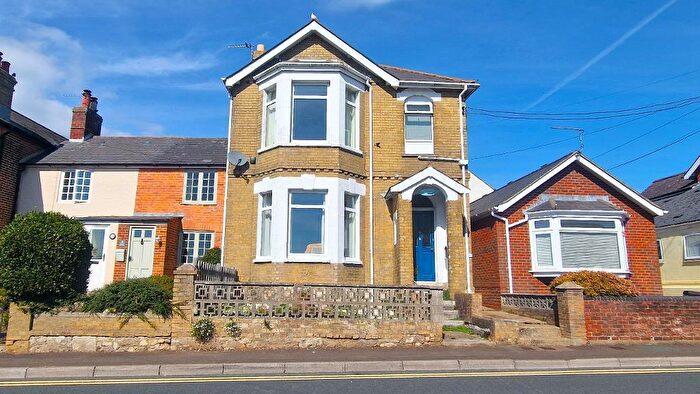 2 Bedroom Flat For Sale In Upper Green Road, St Helens, Isle Of Wight, PO33