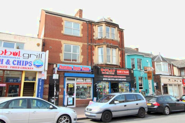 5 Bedroom Apartment To Rent In Lysander, Lysander Court, Cowley Road, Oxford, OX4
