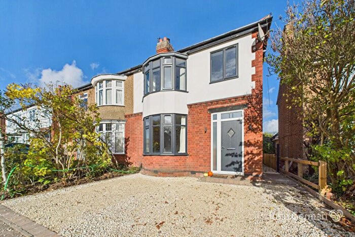 3 Bedroom Semi Detached House For Sale In Ashleigh Drive, Loughborough, LE11