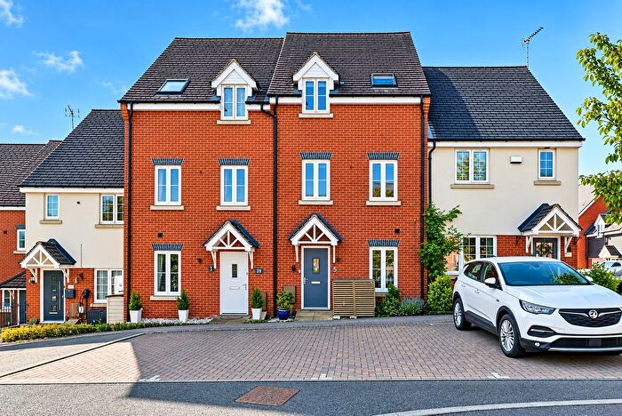 4 Bedroom Property For Sale In Pembridge Gardens, Bragbury End, Stevenage, SG2