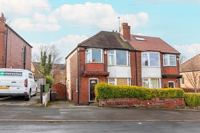 3 Bedroom Semi-Detached House To Rent In Gledhow Park Avenue, Leeds, LS7