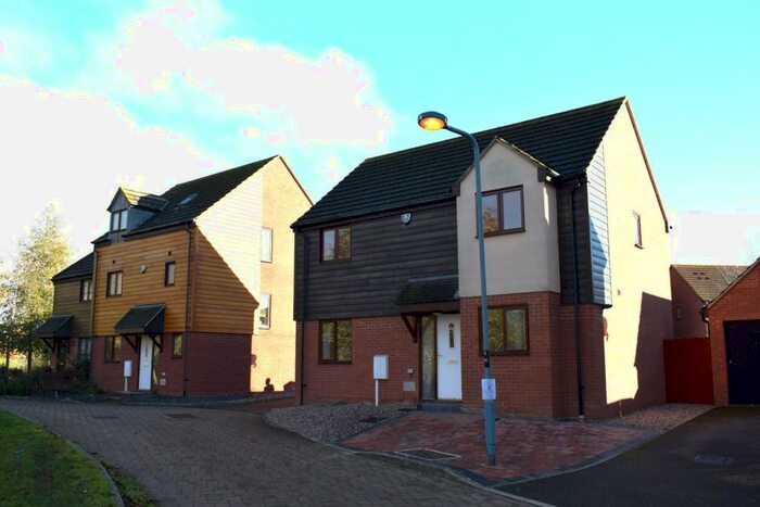 3 Bedroom Detached House To Rent In Ulverston Crescent, Broughton, Milton Keynes, MK10