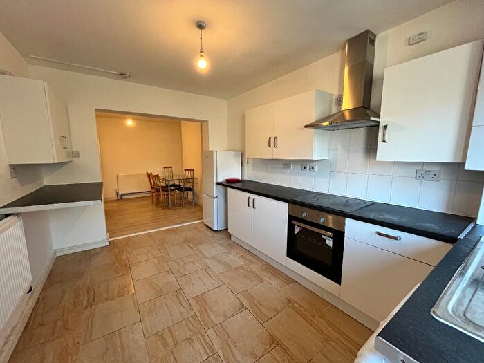 4 Bedroom Terraced House To Rent In Mortimer Road, Bristol, BS34