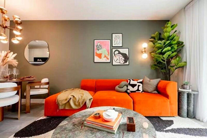 1 Bedroom Apartment To Rent In Hadleigh Apartments, Woodberry Down, N4