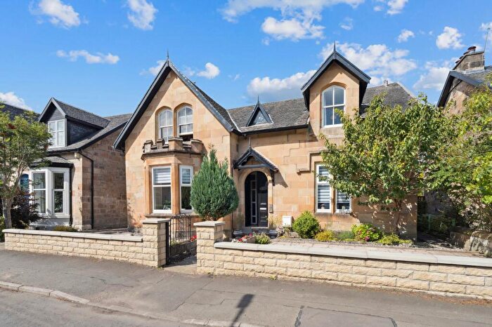 5 Bedroom House For Sale In Kilmailing Road, Cathcart, Glasgow, G44