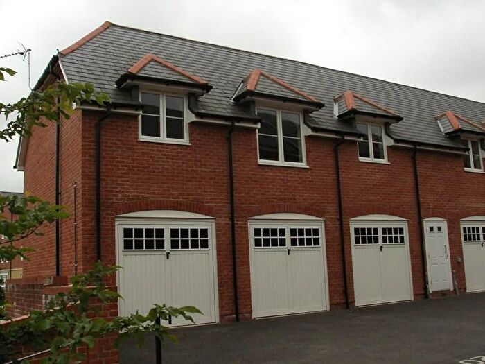 2 Bedroom Flat To Rent In Drovers, Old Market Walk, Sturmnster Newton, DT10