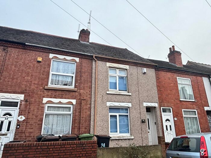 4 Bedroom House To Rent In Cross Street, Nuneaton, CV10