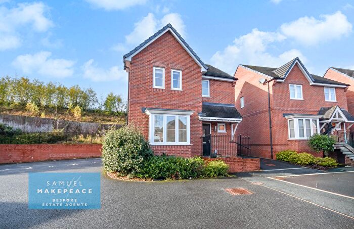 3 Bedroom Detached House For Sale In Ladybower Grove, Brindley Village, Stoke On Trent, ST6