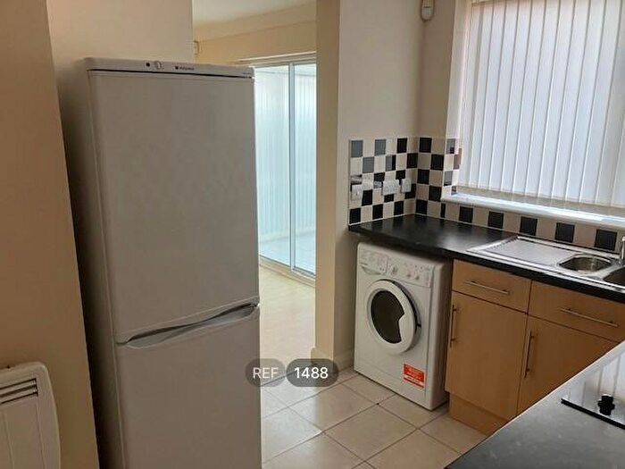 2 Bedroom Apartment To Rent In Danes Drive, Hessle, HU13