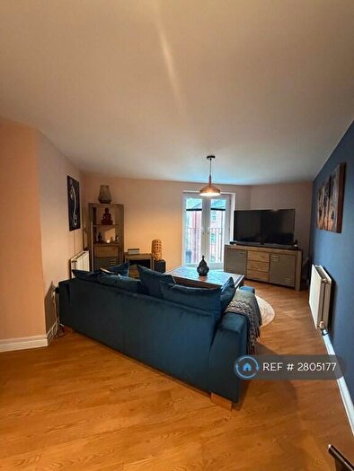 2 Bedroom Flat To Rent In Avery Court, Solihull, B91