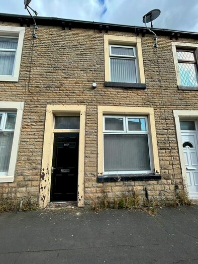 2 Bedroom Terraced House To Rent In Albert Street, Burnley, Lancashire, BB11