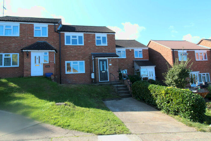 3 Bedroom Terraced House To Rent In Sheridan Close, Chatham, Kent, ME5