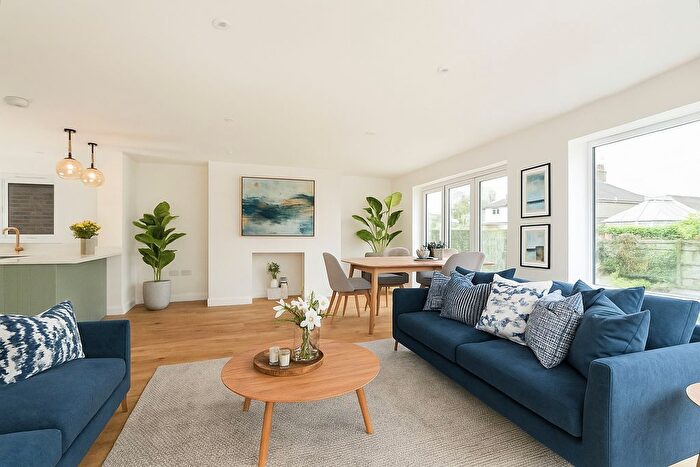 4 Bedroom Detached House For Sale In New Road, Hellingly, Hailsham, BN27