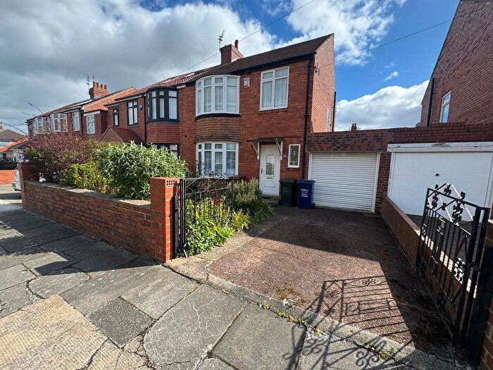 3 Bedroom Semi Detached House For Sale In Stokesley Grove, High Heaton, NE7