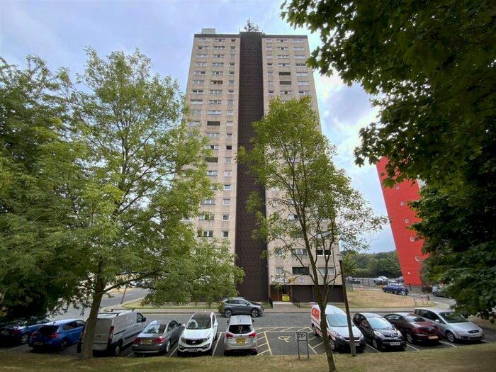 2 Bedroom Flat To Rent In Beaconview Road, West Bromwich, B71