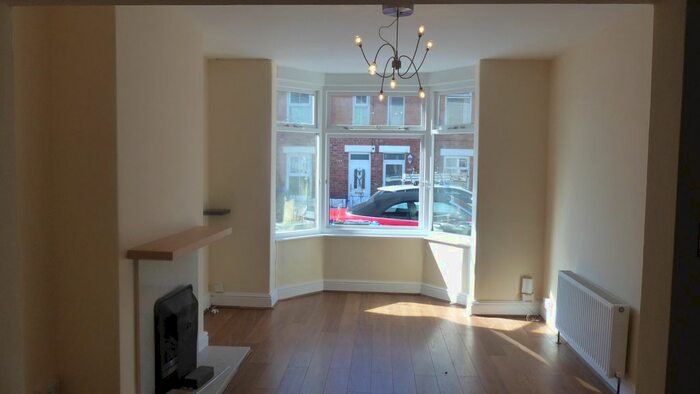 3 Bedroom Terraced House To Rent In Percy Road, Woodford Halse, NN11