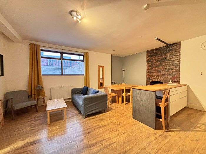 2 Bedroom Flat For Sale In Regents Court, Northern Quarter, Manchester, M1