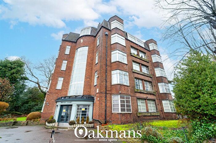 3 Bedroom Apartment For Sale In Hagley Road, Birmingham, West Midlands, B16