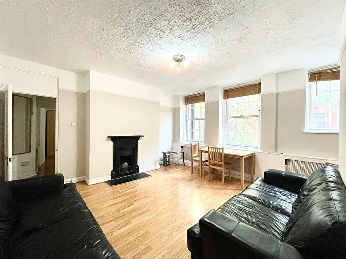 2 Bedroom Flat To Rent In Carrick House, Caledonian Road, N7