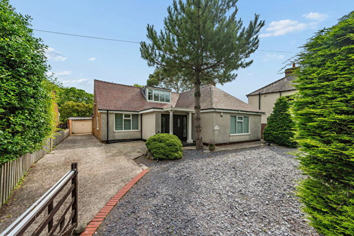 4 Bedroom Detached House For Sale In Moorland Road, Poulton-le-fylde, FY6
