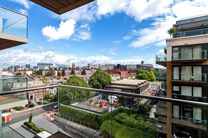 1 Bedroom Flat To Rent In Regatta Lane, London, W6