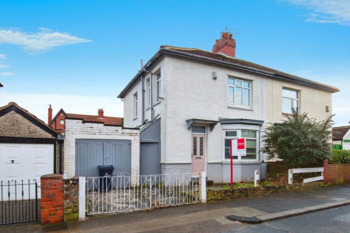 3 Bedroom Semi-Detached House For Sale In Mount Road, Sunderland, SR4