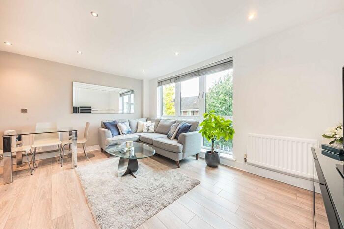 1 Bedroom Flat To Rent In Eltringham Street, London, SW18